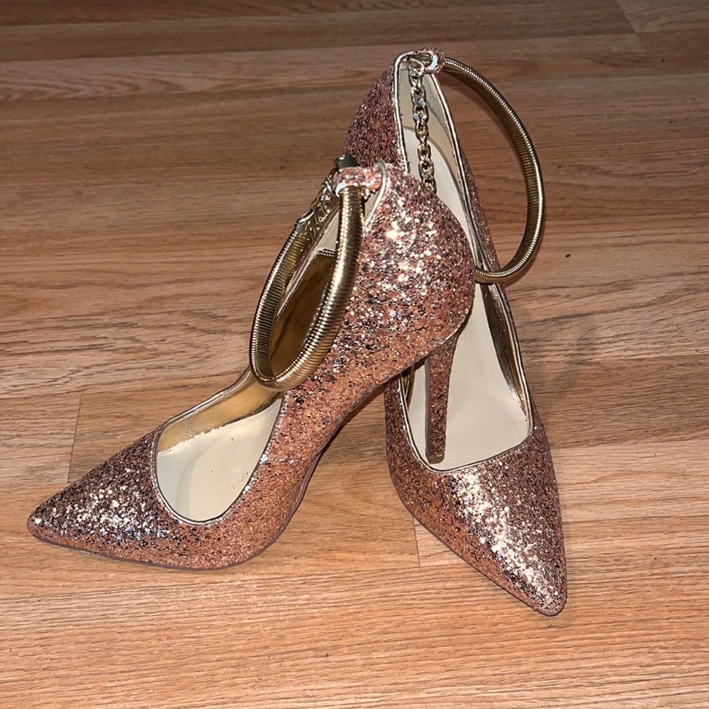 Rose Gold Glitter strapped heel. size 8.5